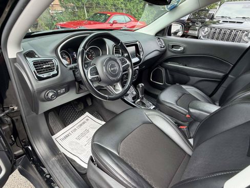 Used 2021 Jeep Compass Latitude AWD/4WD image 9