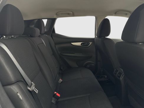 Used 2020 Nissan Rogue Sport S w/ Appearance Package FWD image 44