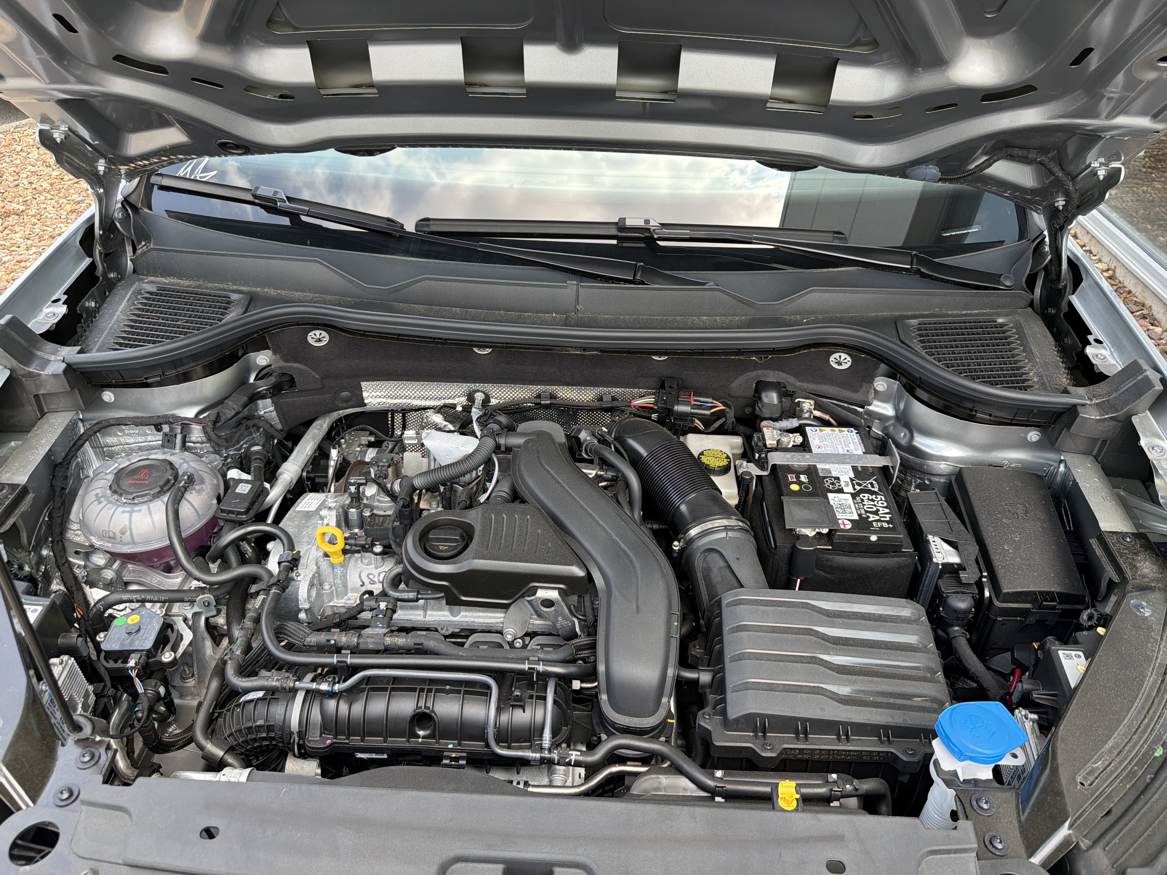 New 2025 Volkswagen Taos S AWD/4WD image 30