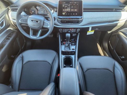 New 2026 Jeep Compass Latitude AWD/4WD image 22