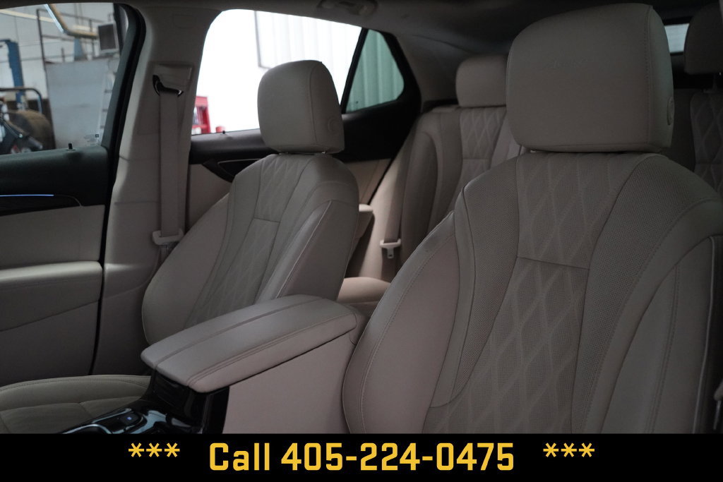 Used 2023 Buick Envision Avenir AWD/4WD image 15