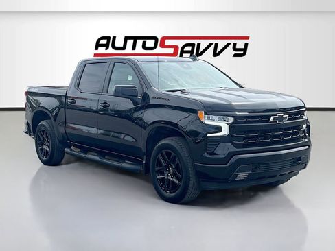Used 2025 Chevrolet Silverado 1500 RST AWD/4WD image 1