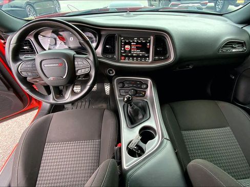 Used 2020 Dodge Challenger R/T Scat Pack w/ Shaker Package image 16