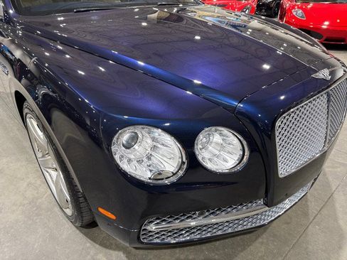 Used 2015 Bentley Flying Spur W12 image 33