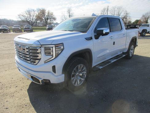 New 2026 GMC Sierra 1500 Denali image 11