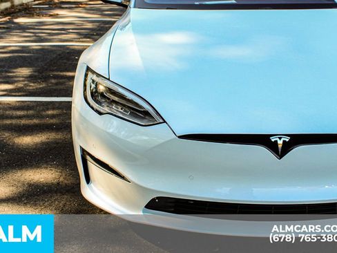 Used 2021 Tesla Model S Plaid image 12