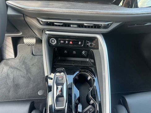 New 2025 Audi Q5 Premium Plus image 16