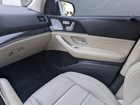 Used 2020 Mercedes-Benz GLE 350 4MATIC image 19