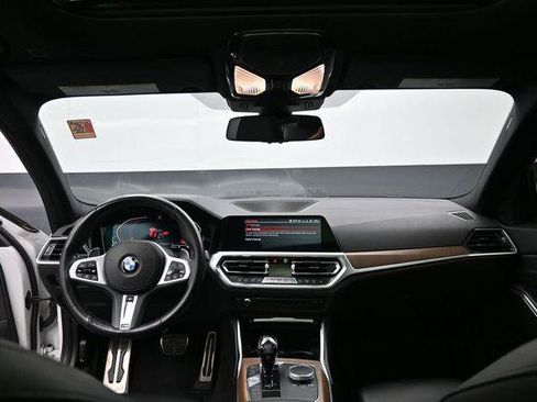 Used 2019 BMW 330i xDrive Sedan w/ M Sport Package AWD/4WD image 33