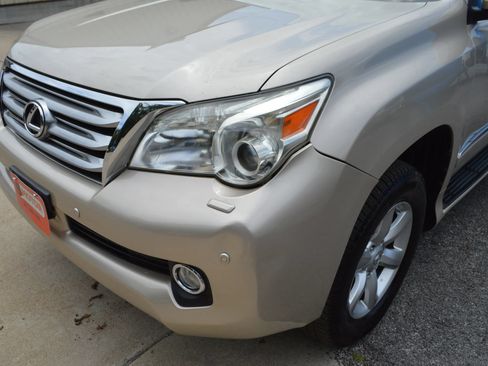Used 2010 Lexus GX 460 Premium AWD/4WD image 3