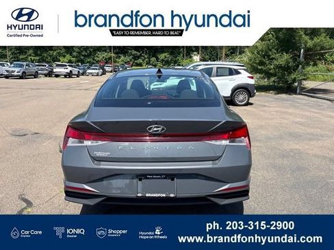 Used 2023 Hyundai Elantra SEL FWD image 5