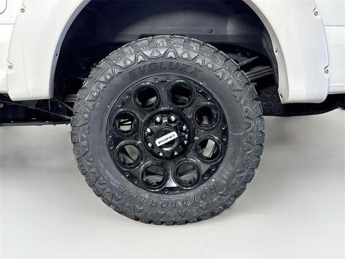 Used 2020 Ford F350 Platinum w/ FX4 Off-Road Package image 32
