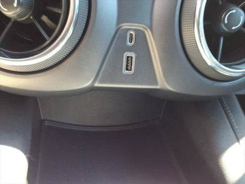 Used 2020 Chevrolet Blazer LT w/ LPO, Floor Liner Package AWD/4WD image 23
