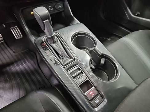 Used 2024 Honda Civic Sport image 19