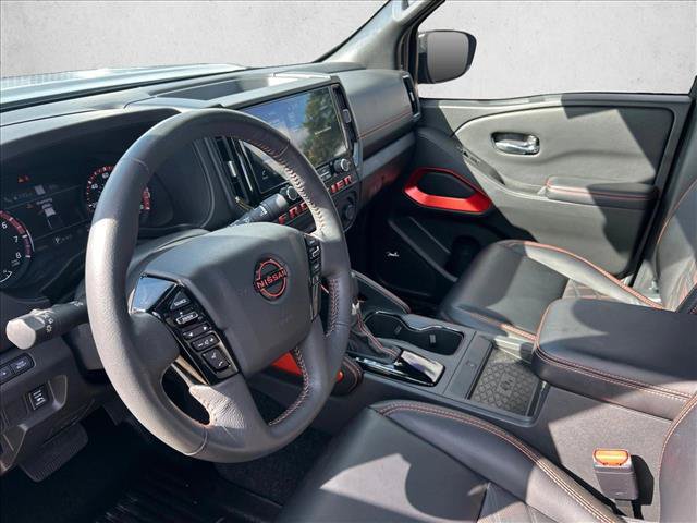 Used 2025 Nissan Frontier PRO-4X w/ Pro Premium Package AWD/4WD image 10