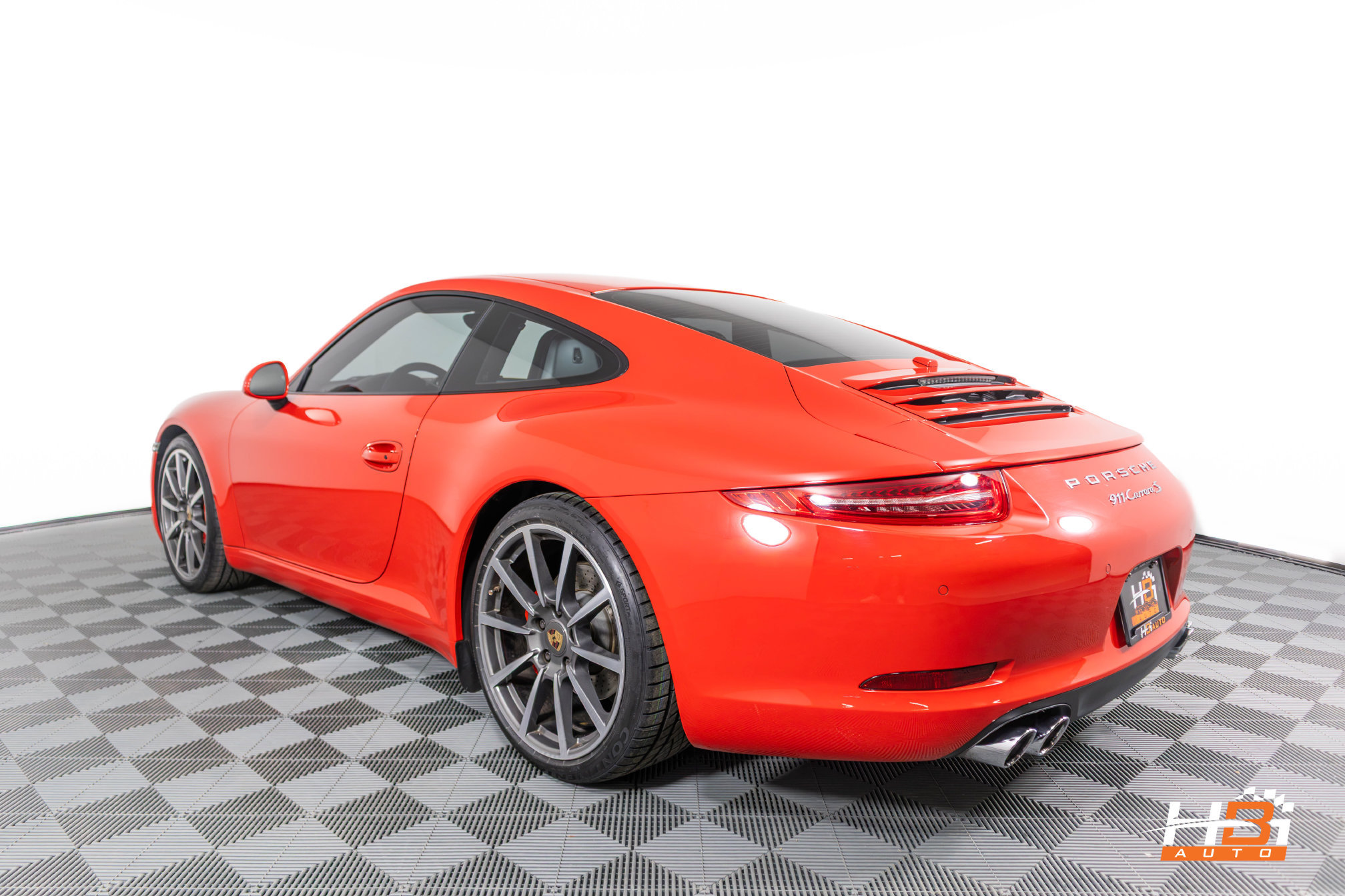 Used 2013 Porsche 911 Carrera S RWD image 7