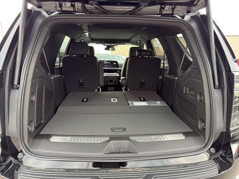 New 2026 Chevrolet Tahoe Premier w/ Sun And Tow Package AWD/4WD image 5