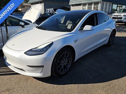 Used 2019 Tesla Model 3 Standard Range