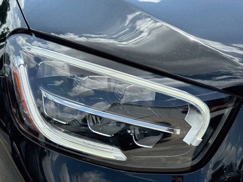 Used 2022 Mercedes-Benz GLC 300 image 38