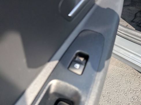 Certified 2025 Hyundai Elantra Hybrid FWD image 11