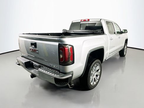 Used 2018 GMC Sierra 1500 Denali w/ Denali Ultimate Package AWD/4WD image 7