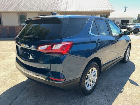 Used 2021 Chevrolet Equinox LT w/ LPO, Cargo Package image 5