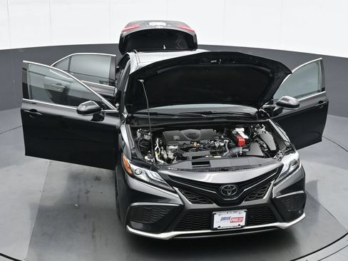 Used 2024 Toyota Camry XSE w/ Cold Weather Package FWD image 34