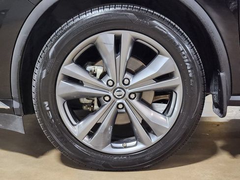 Used 2019 Nissan Murano Platinum w/ Cargo Package FWD image 28