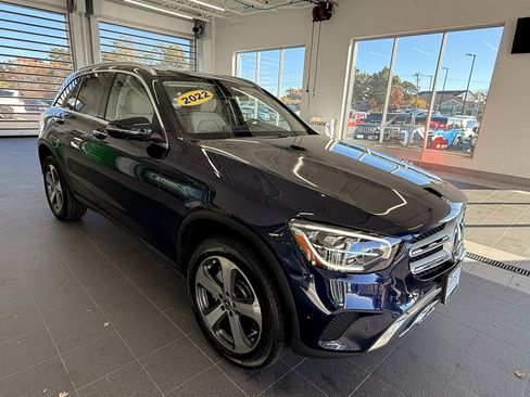 Used 2022 Mercedes-Benz GLC 300 4MATIC w/ Premium Package Lite image 1