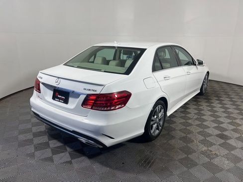Used 2014 Mercedes-Benz E 250 BlueTEC Sedan image 8
