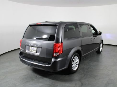 Used 2020 Dodge Grand Caravan SE FWD image 15