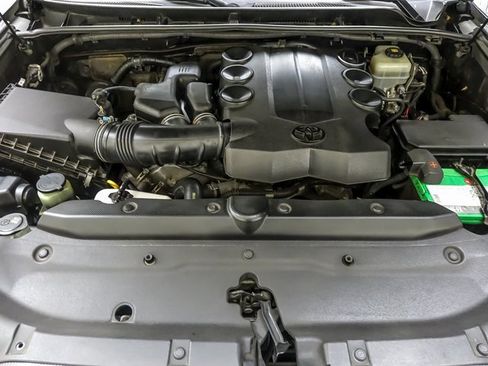 Used 2019 Toyota 4Runner Limited image 29