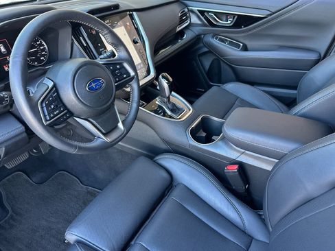 Certified 2025 Subaru Outback Limited XT w/ Popular Package #2 AWD/4WD image 9