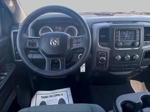 Used 2019 RAM 1500 Express w/ Express Value Package AWD/4WD image 6