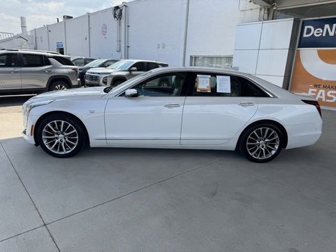 Used 2018 Cadillac CT6 Luxury image 10