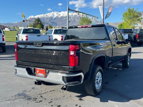 Used 2024 Chevrolet Silverado 2500 LT w/ Safety Package AWD/4WD image 9