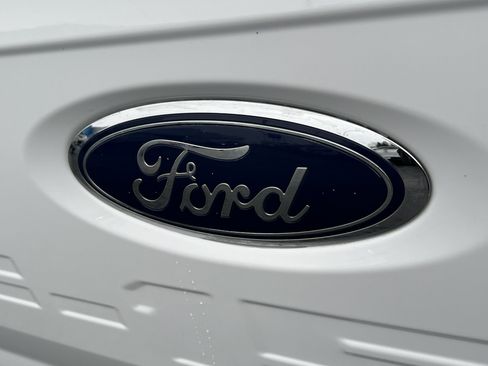 Used 2021 Ford F150 XLT w/ Equipment Group 301A Mid image 8