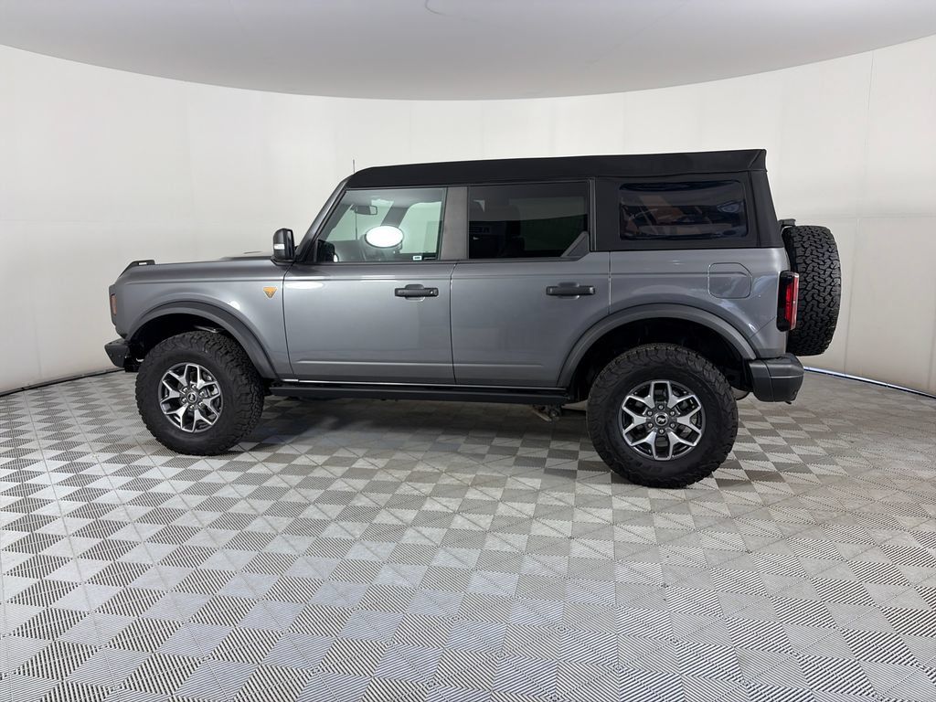Certified 2024 Ford Bronco Badlands AWD/4WD image 4