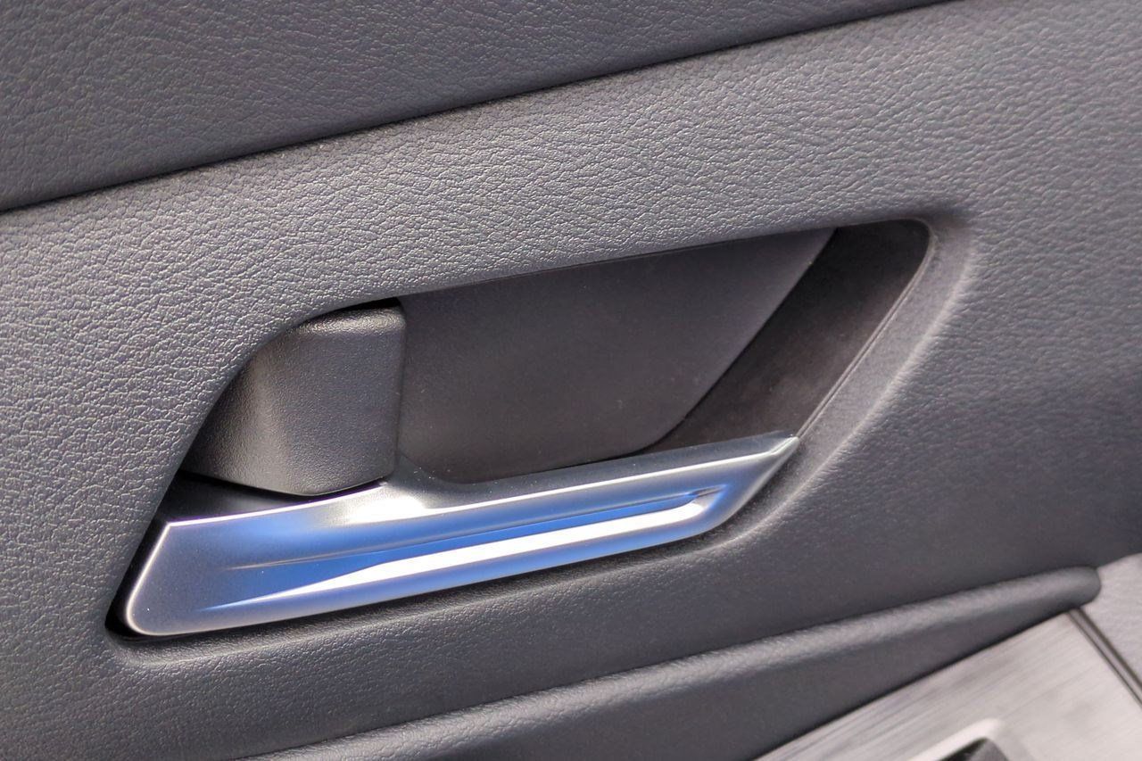 New 2026 Nissan Sentra SR w/ Floor Mat Package FWD image 26