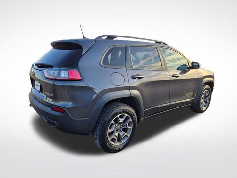 Used 2020 Jeep Cherokee Trailhawk w/ Cold Weather Group AWD/4WD image 3