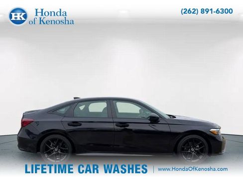 Certified 2025 Honda Civic Sport image 8