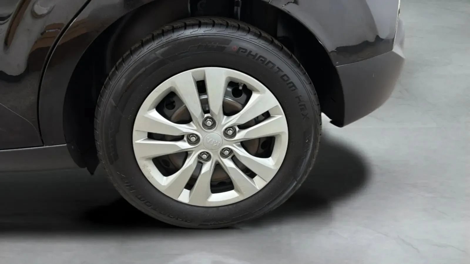 Used 2021 Kia Soul LX FWD image 25