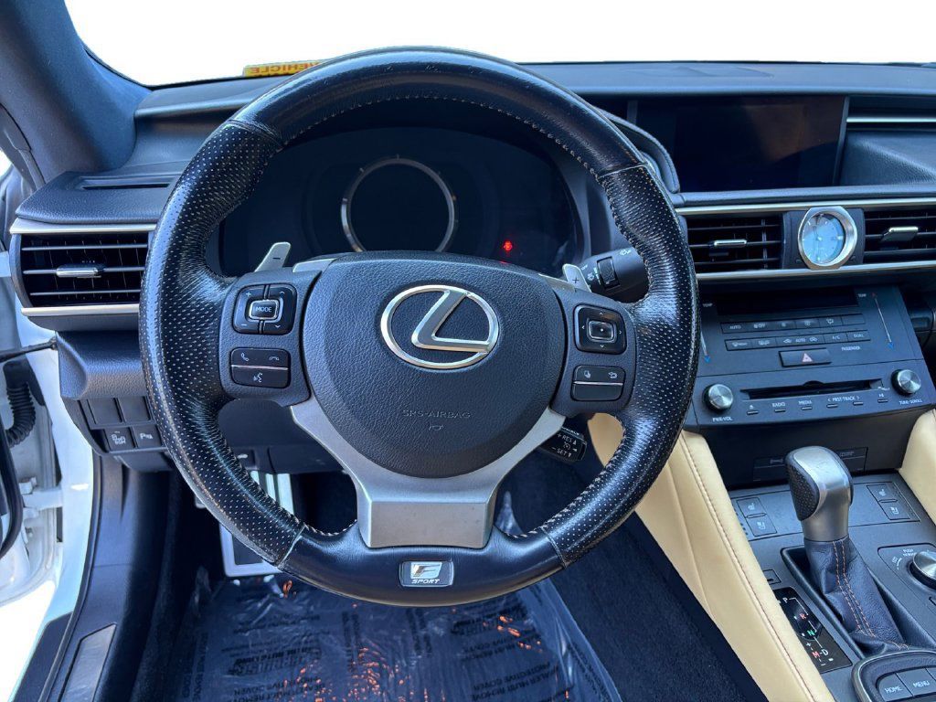 Used 2016 Lexus RC 200t RWD image 13
