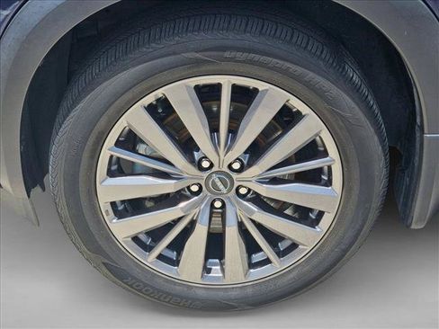 Used 2024 Nissan Pathfinder SL w/ SL Premium Package FWD image 23