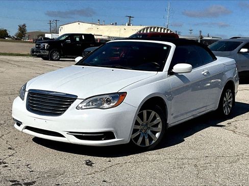 Used 2012 Chrysler 200 Touring image 7