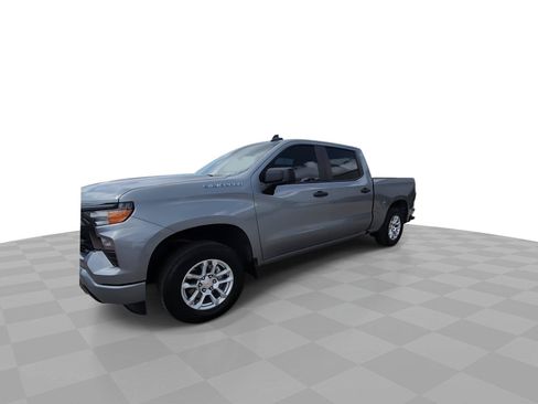 Used 2024 Chevrolet Silverado 1500 Custom RWD image 4