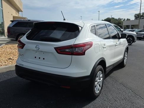 Used 2020 Nissan Rogue Sport S FWD image 4