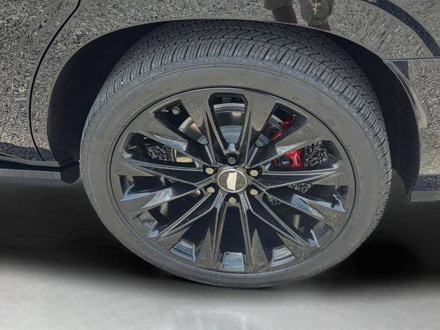 Certified 2026 Cadillac Escalade V w/ LPO, ONYX Package AWD/4WD image 12