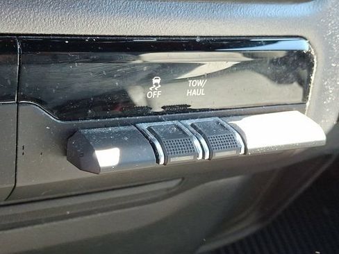 Certified 2023 RAM 1500 Big Horn AWD/4WD image 30