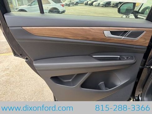 New 2026 Volkswagen Atlas SE image 24